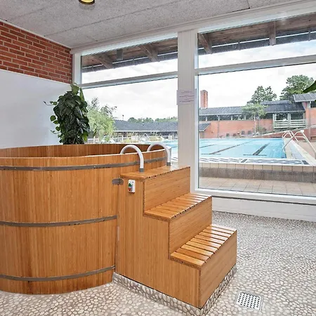 6 Person In * Gilleleje