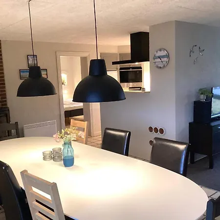 6 Person In Gilleleje