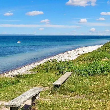 6 Person In * Gilleleje